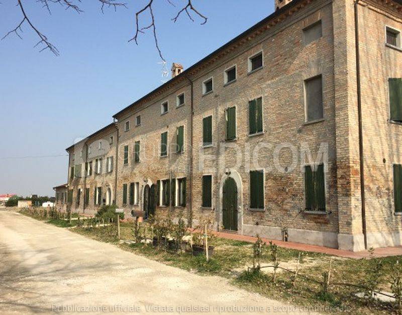 appartamento in vendita a Ravenna in zona Lido Adriano