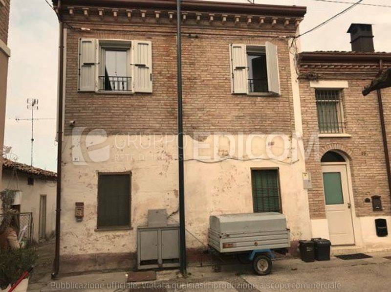 appartamento in vendita a Ravenna in zona Longana