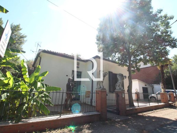 casa indipendente in vendita a Ravenna in zona Castiglione di Ravenna