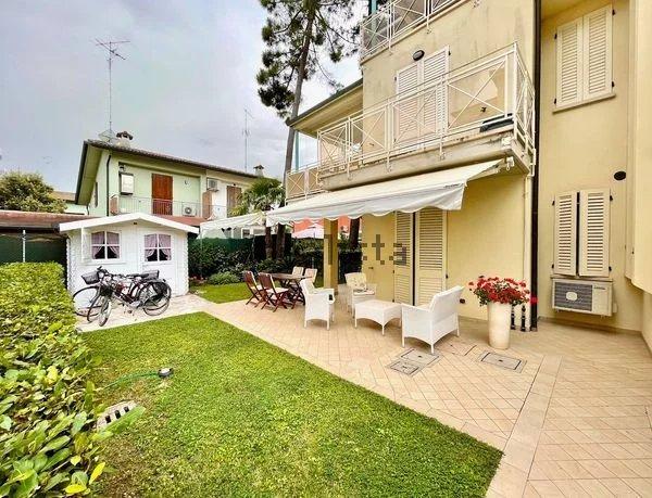 appartamento in vendita a Ravenna in zona Marina Romea