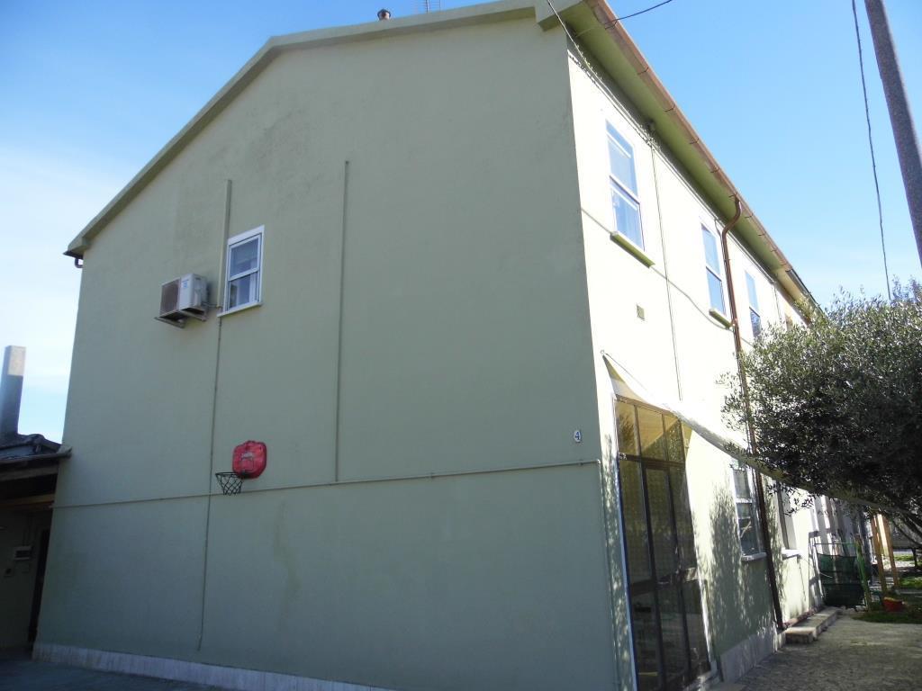 casa indipendente in vendita a Ravenna in zona Savarna / Conventello