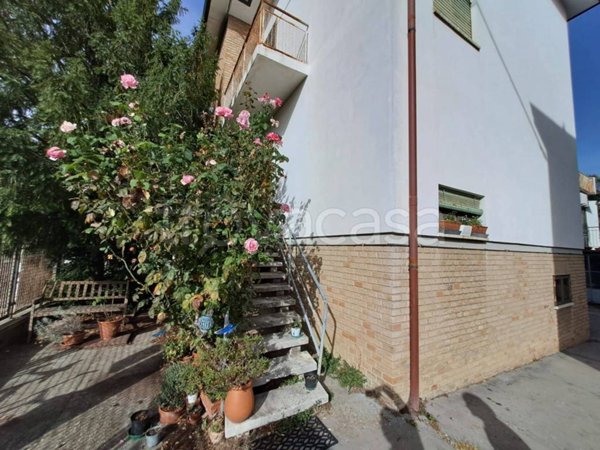 casa indipendente in vendita a Ravenna