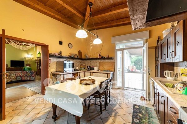 casa indipendente in vendita a Ravenna in zona Centro Storico