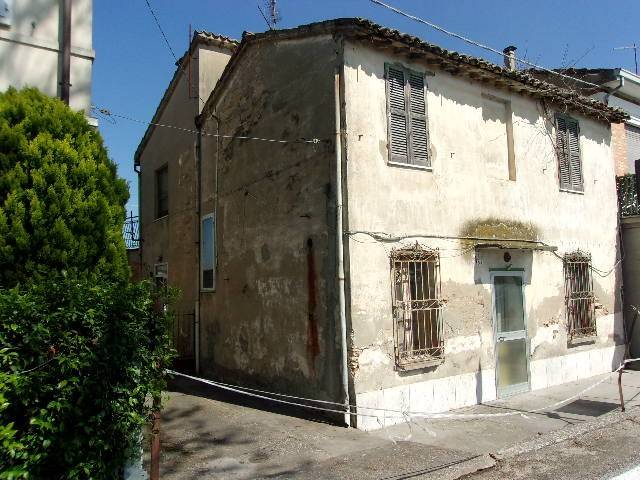 casa indipendente in vendita a Ravenna in zona San Pietro in Vincoli