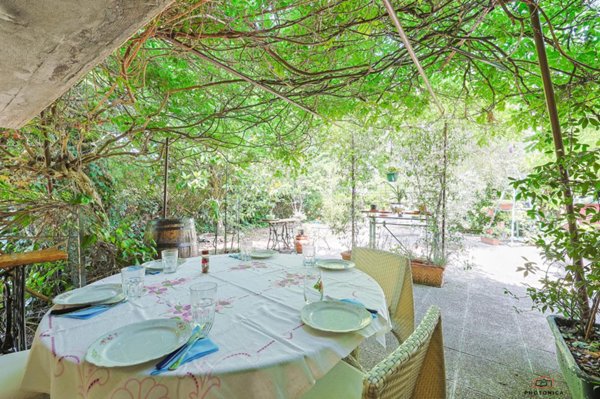 casa indipendente in vendita a Ravenna in zona Classe