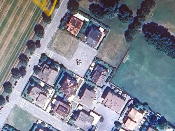 terreno edificabile in vendita a Ravenna in zona Classe