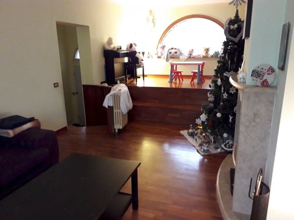 casa indipendente in vendita a Ravenna