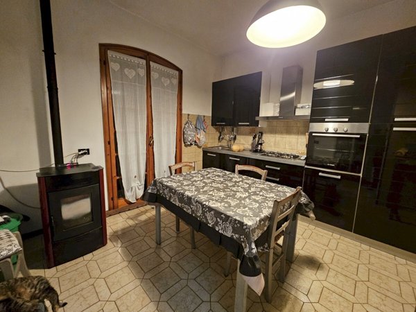casa indipendente in vendita a Ravenna in zona Porto Fuori