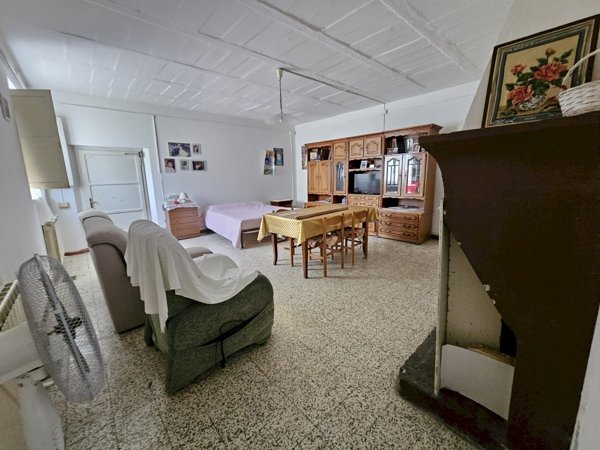 casa indipendente in vendita a Ravenna in zona Classe