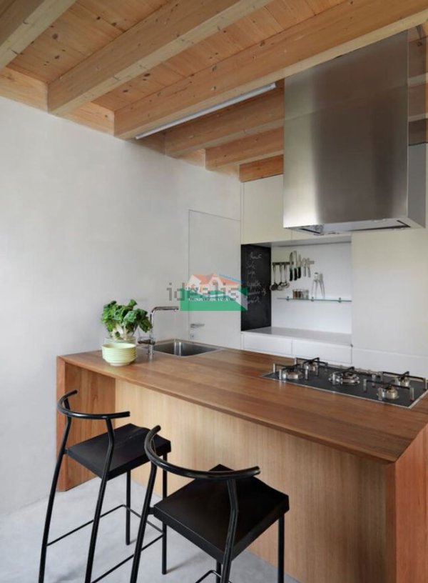casa indipendente in vendita a Ravenna in zona Santo Stefano