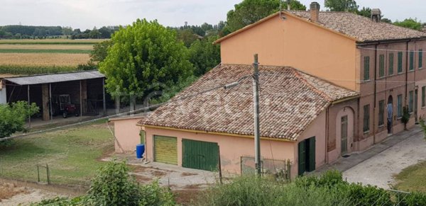 casa indipendente in vendita a Ravenna in zona San Marco