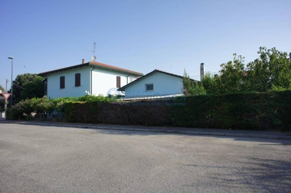 appartamento in vendita a Ravenna in zona Piangipane