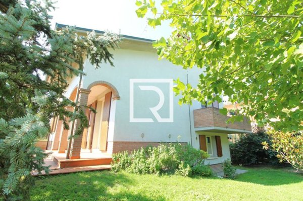 casa indipendente in vendita a Ravenna in zona Roncalceci
