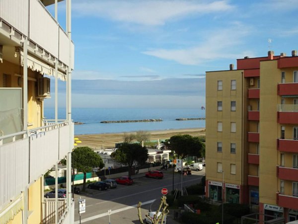 appartamento in vendita a Ravenna in zona Lido Adriano