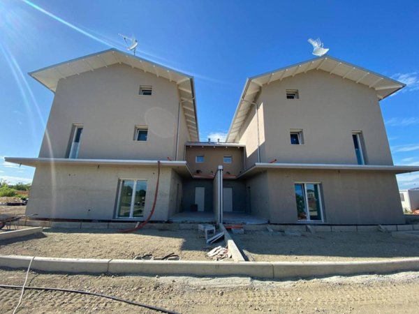 casa indipendente in vendita a Ravenna in zona Lido di Classe