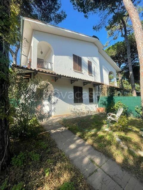 casa indipendente in vendita a Ravenna in zona Marina Romea