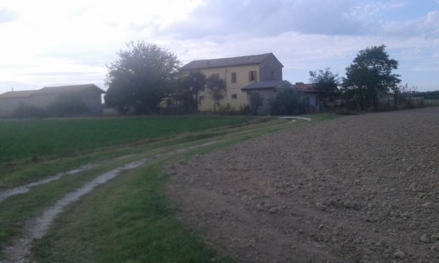 casa indipendente in vendita a Ravenna