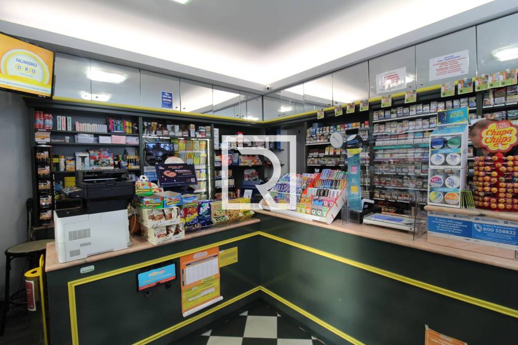 negozio in vendita a Ravenna in zona Centro Storico