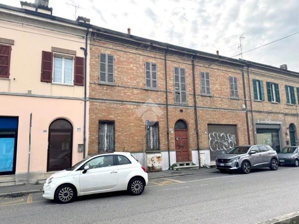 casa indipendente in vendita a Ravenna in zona Centro Storico
