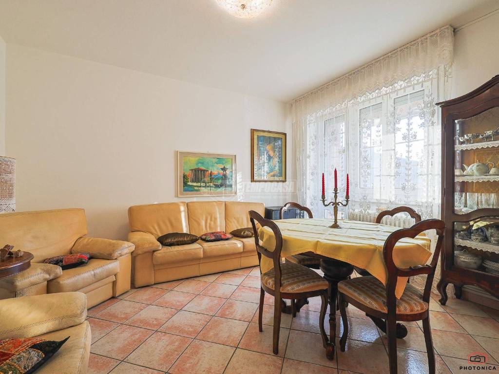 appartamento in vendita a Ravenna in zona Centro Storico