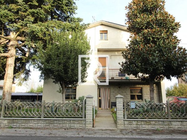 casa indipendente in vendita a Ravenna in zona San Pietro in Vincoli