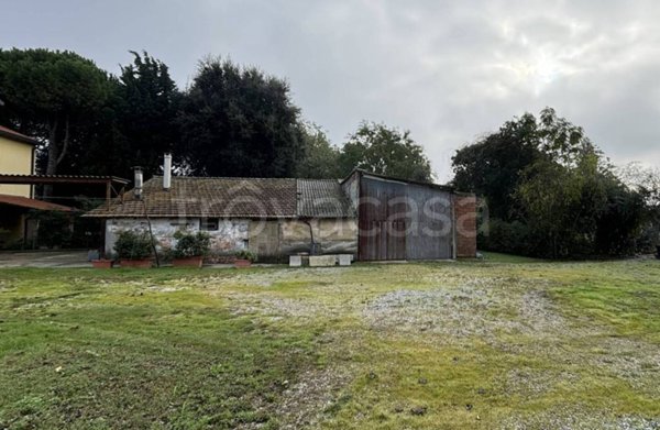 casa indipendente in vendita a Ravenna in zona Santo Stefano