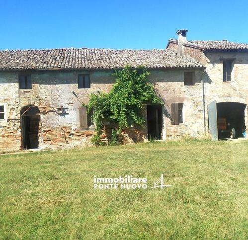 casa indipendente in vendita a Ravenna in zona San Pietro in Campiano