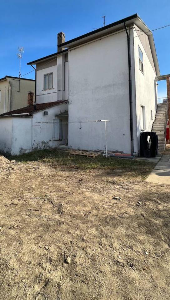 casa indipendente in vendita a Ravenna in zona Punta Marina Terme