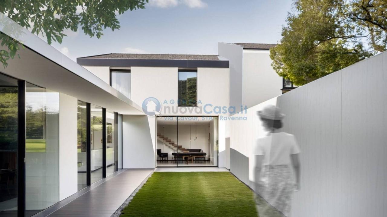 casa indipendente in vendita a Ravenna in zona Centro Storico