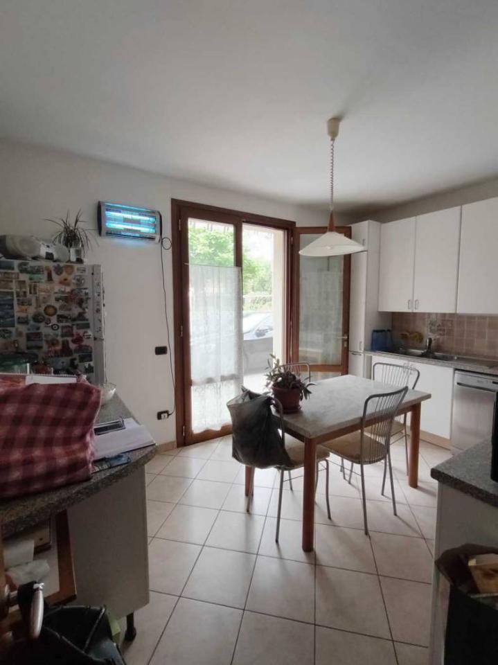 casa indipendente in vendita a Ravenna in zona Ragone