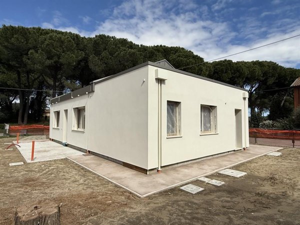 casa indipendente in vendita a Ravenna in zona San Pietro in Vincoli