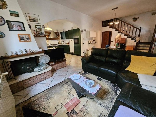 casa indipendente in vendita a Ravenna in zona Classe