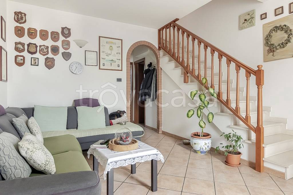casa indipendente in vendita a Ravenna in zona Madonna dell'Albero