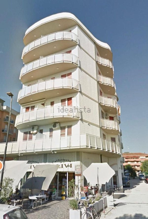 appartamento in vendita a Ravenna in zona Lido Adriano