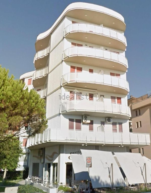 appartamento in vendita a Ravenna in zona Lido Adriano