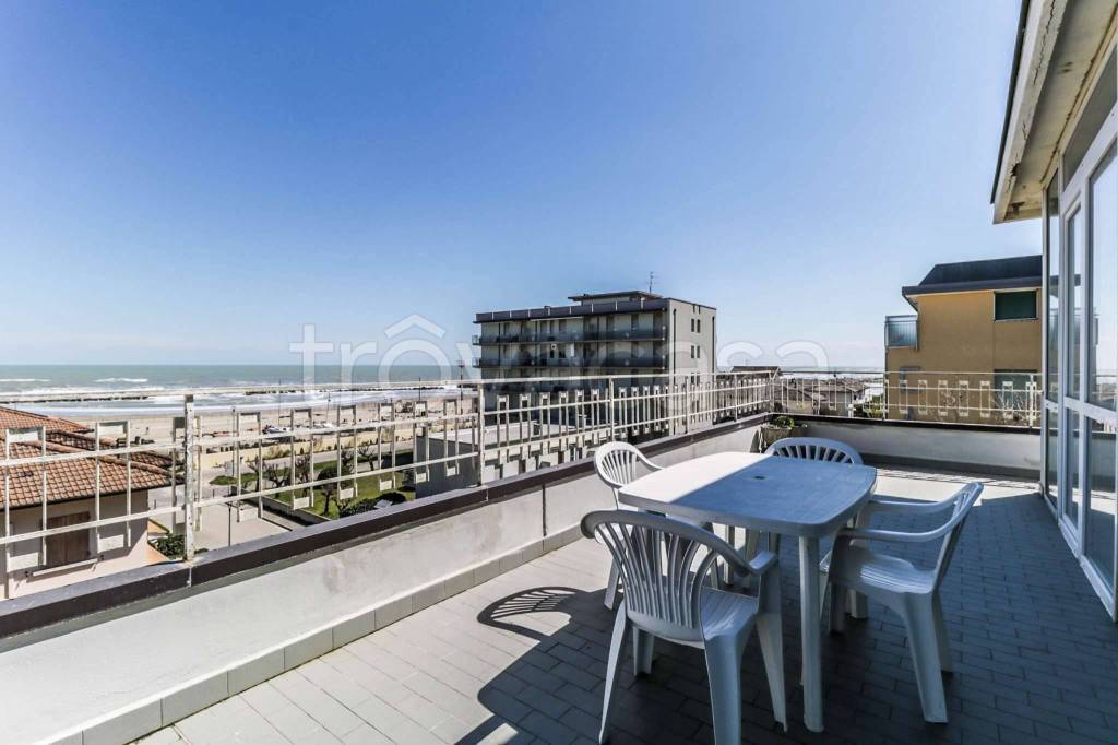 appartamento in vendita a Ravenna in zona Lido di Classe