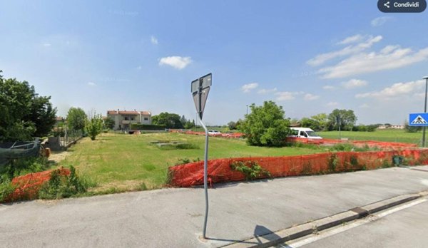 terreno edificabile in vendita a Ravenna in zona San Zaccaria