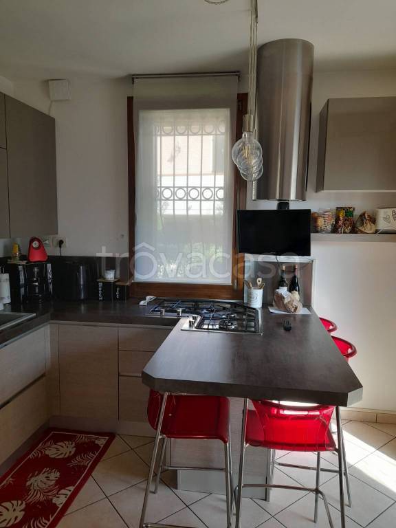 appartamento in vendita a Ravenna in zona Borgo Montone