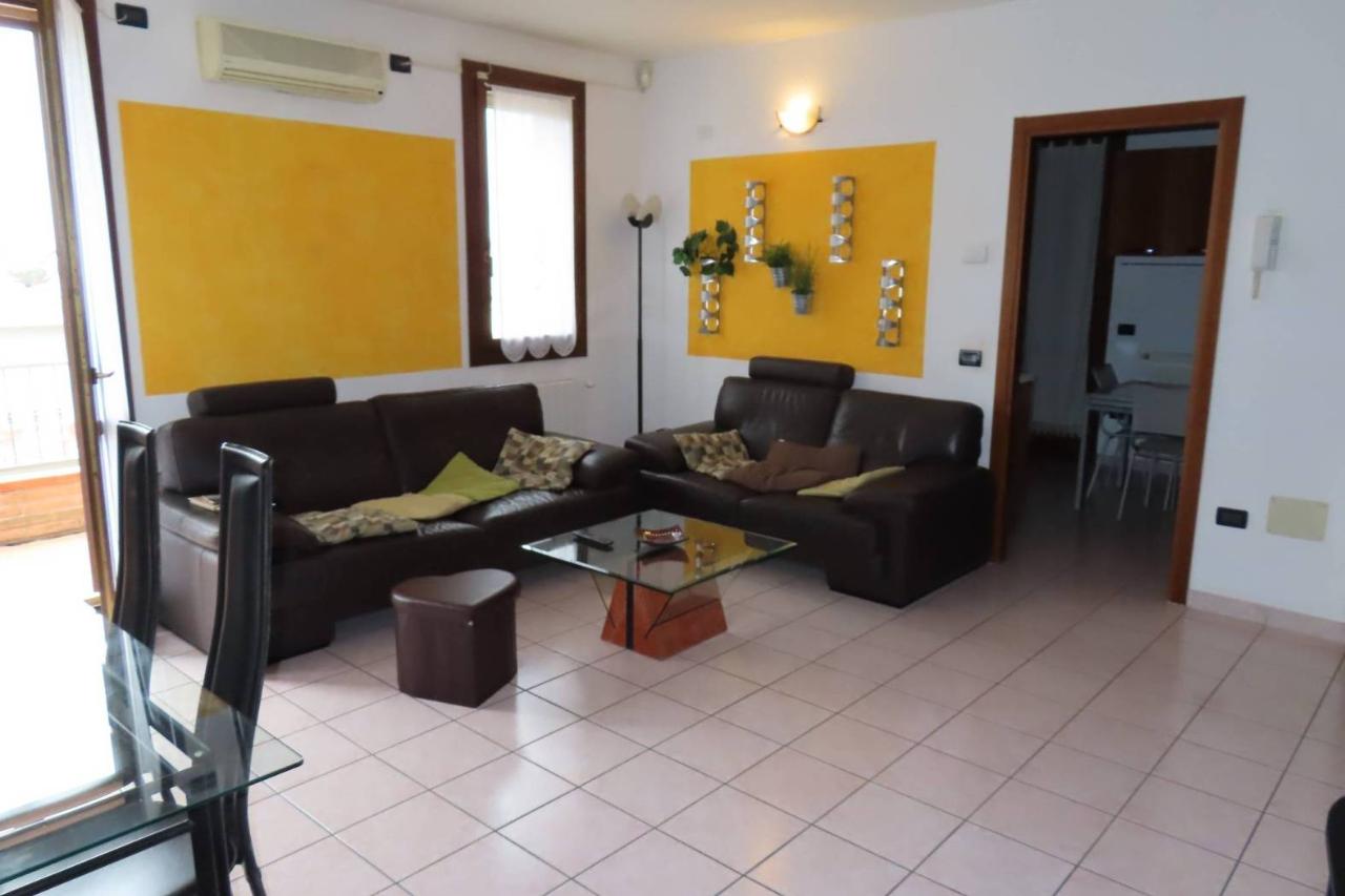 casa indipendente in vendita a Ravenna in zona Ponte Nuovo