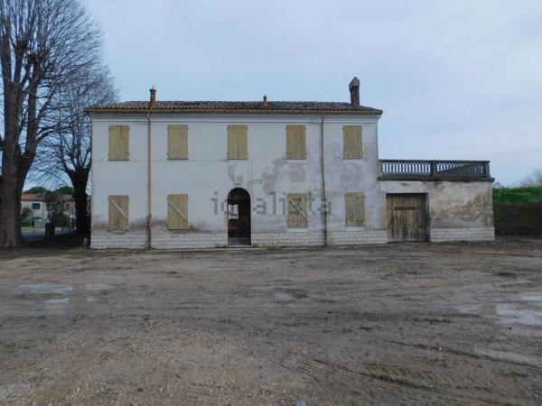 terreno edificabile in vendita a Ravenna in zona Castiglione di Ravenna