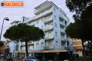 ufficio in vendita a Ravenna in zona Classe