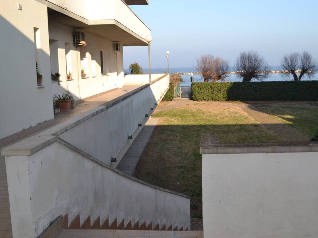 appartamento in vendita a Ravenna in zona Lido Adriano
