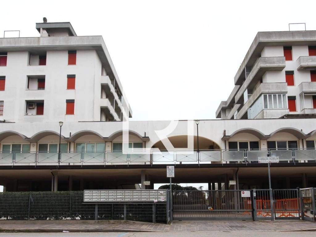 appartamento in vendita a Ravenna in zona Lido Adriano