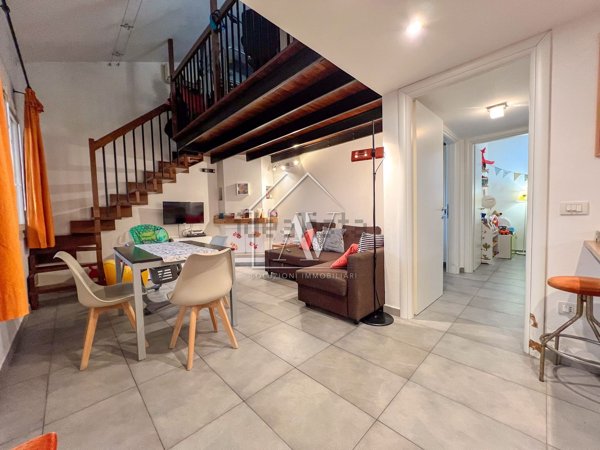 casa indipendente in vendita a Ravenna in zona Santo Stefano