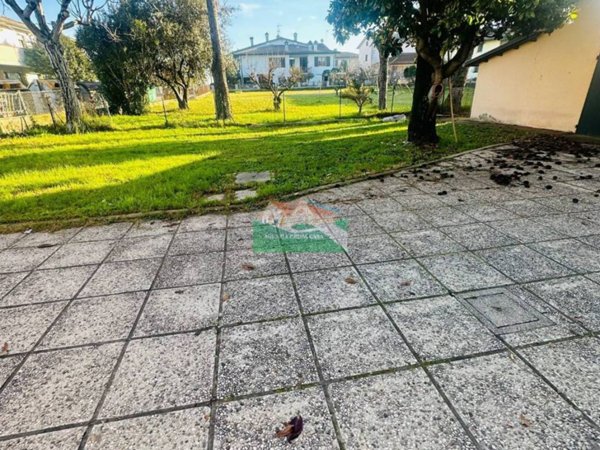 casa indipendente in vendita a Ravenna in zona Campiano