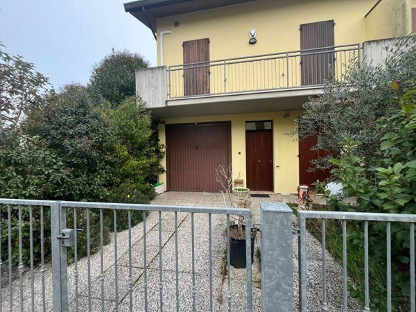 casa indipendente in vendita a Ravenna in zona San Michele