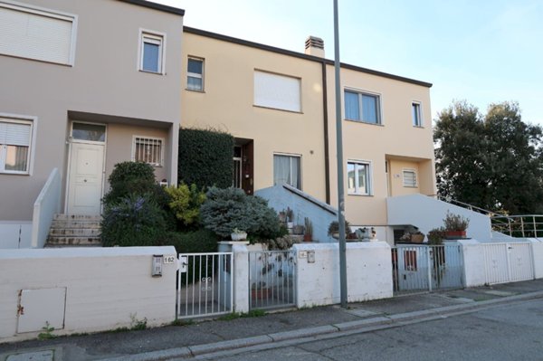 casa indipendente in vendita a Ravenna in zona Centro Storico