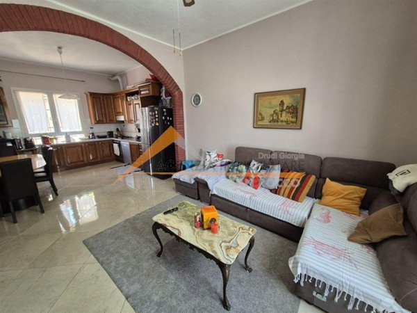casa indipendente in vendita a Ravenna