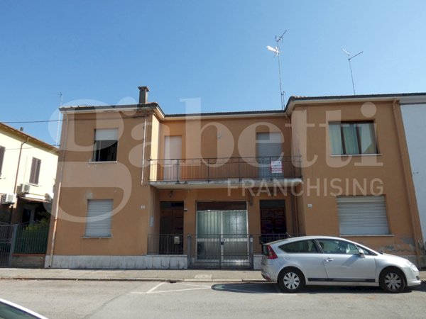 casa indipendente in vendita a Ravenna