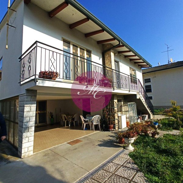 casa indipendente in vendita a Ravenna in zona Porto Fuori